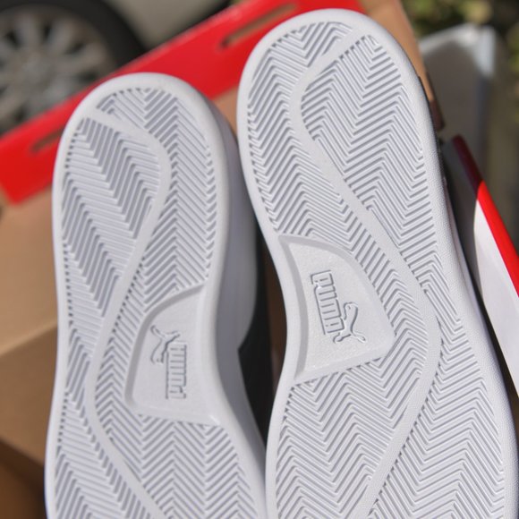 PUMA Men's Smash v2 Sneaker Leather in White - Picture 5 of 6